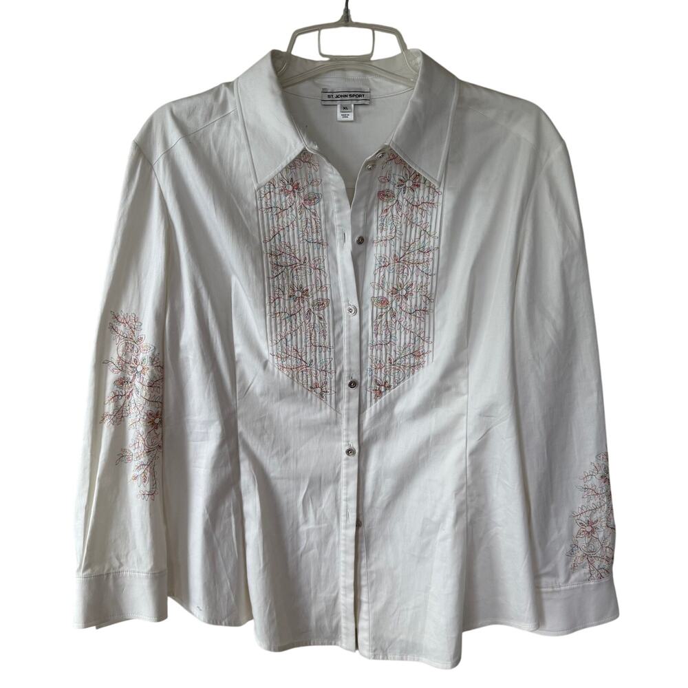 St. John Sport white Pintuck white Buttondown shirt size XL Fitted or size L